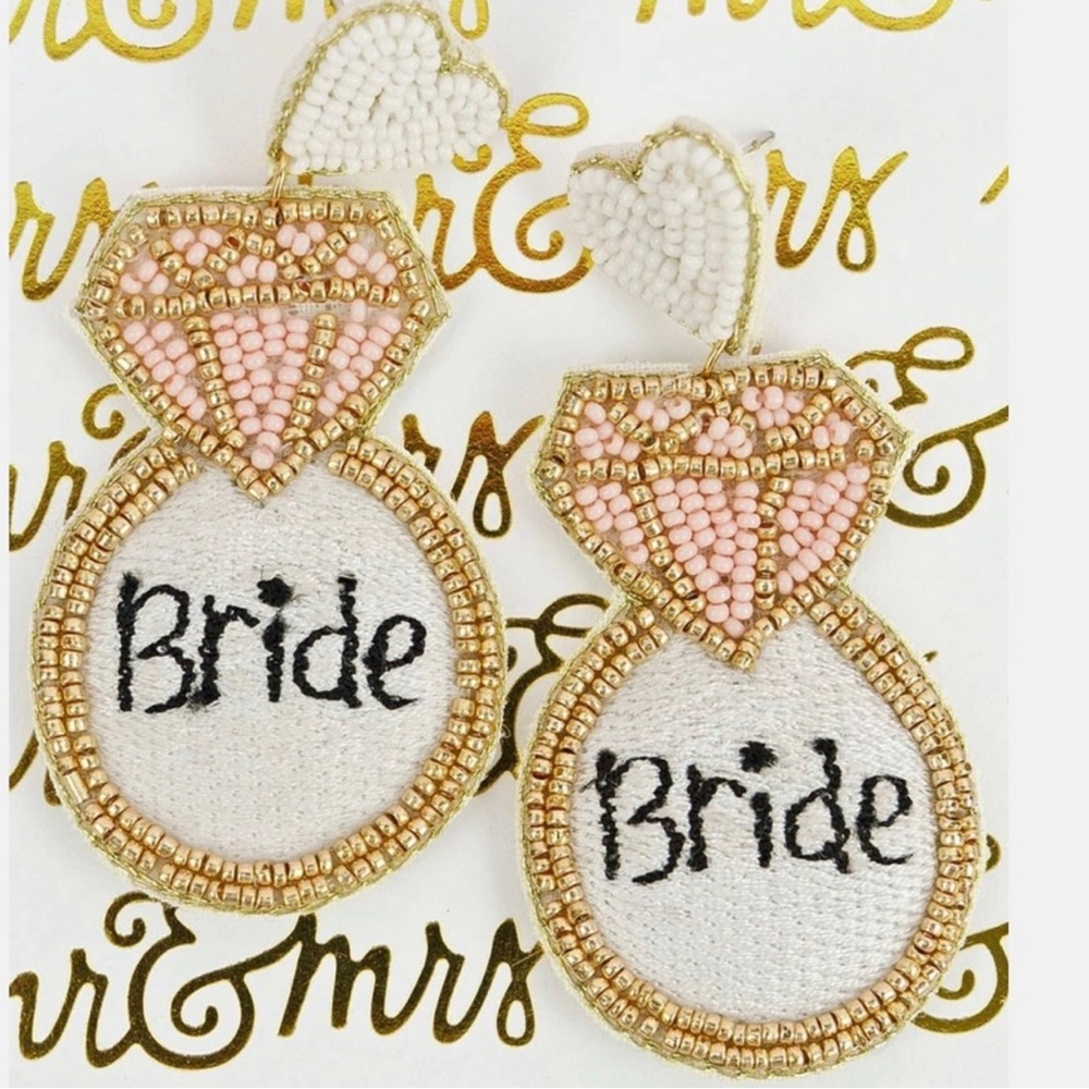 White Bride Diamond Ring 💍 Earrings NWT - Picture 1 of 7